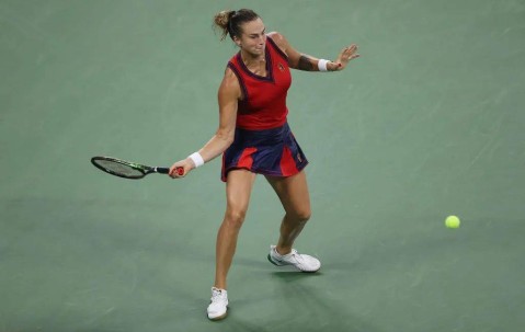 爱游戏官方主页-阿扎伦卡官方宣布重要助攻新规，塞尔维亚队引发争议！